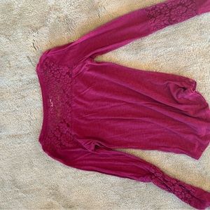 Red Maurice’s flowered long sleeve